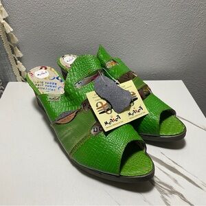 MAIA Green Leather Heeled Mule Sandals